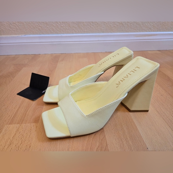 Yellow block square toe heels - Picture 2 of 7